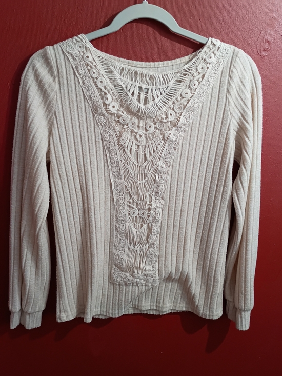 Tops - Women’s Long Sleeve Lace-Trim Ribbed Top - Cream